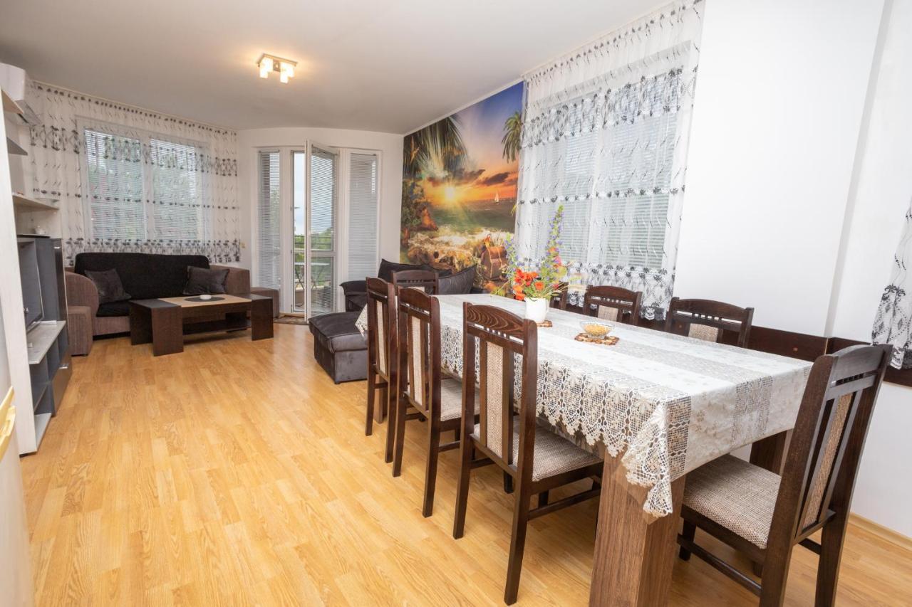 Апартамент Славея Kavarna Extérieur photo